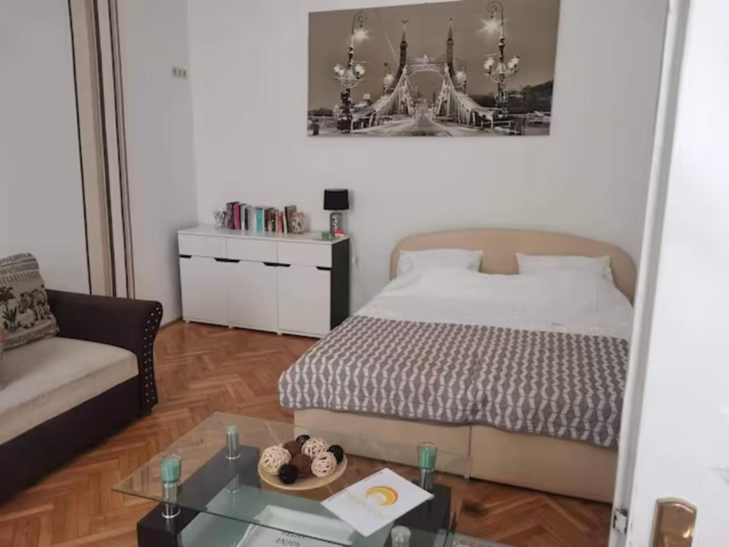 Apartament Sunshine Flat At The Blaha *